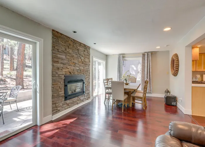 Bring Your Pets! Family Haven W/ Yard *